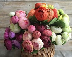 Букет ранункулюсов для любимой - почему стоит выбрать именно эти цветы